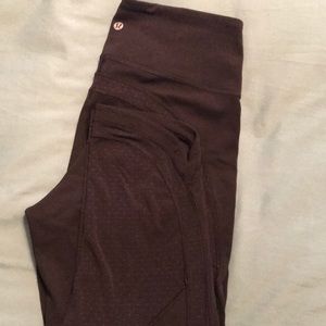 Lulu Lemon mesh crops